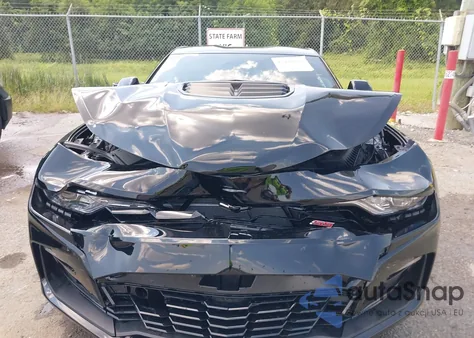 2023 Chevrolet Camaro Rwd 1Ss z USA, uszkodzony, nr VIN 1G1FF1R75P0139798